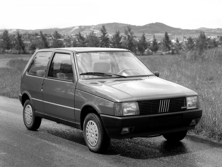  Fiat Uno SX 1984 года  (BR) (фото 2 из 2)